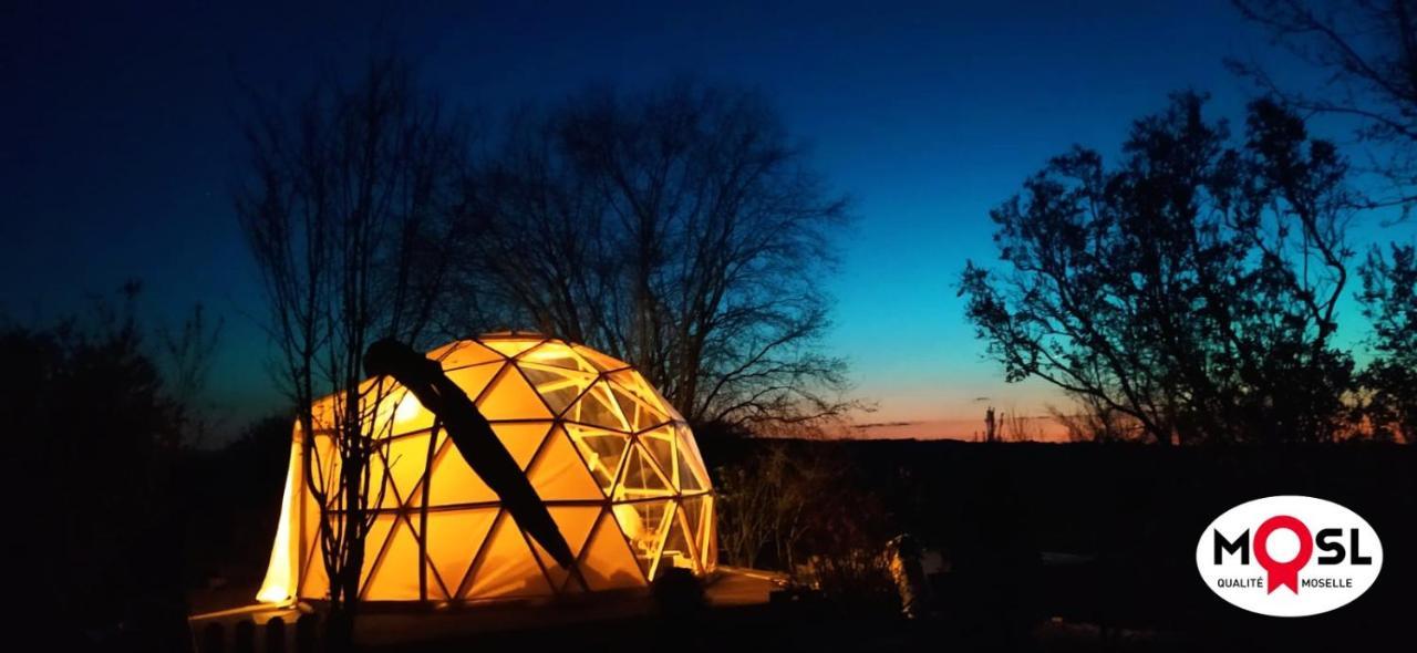 ホテル Le Dome Aux Oiseaux Bérig-Vintrange エクステリア 写真